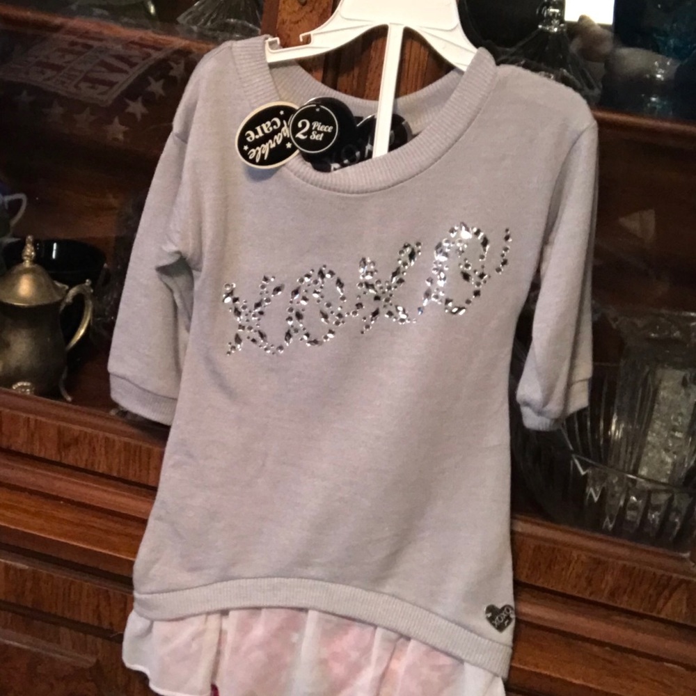 Girlie shirt & pant set new with tags